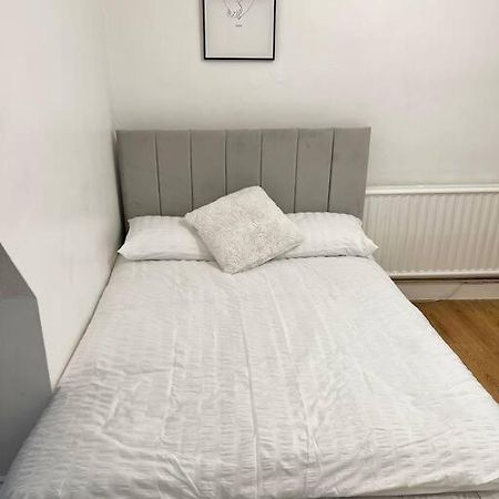 Edens Place Leicester Dış mekan fotoğraf